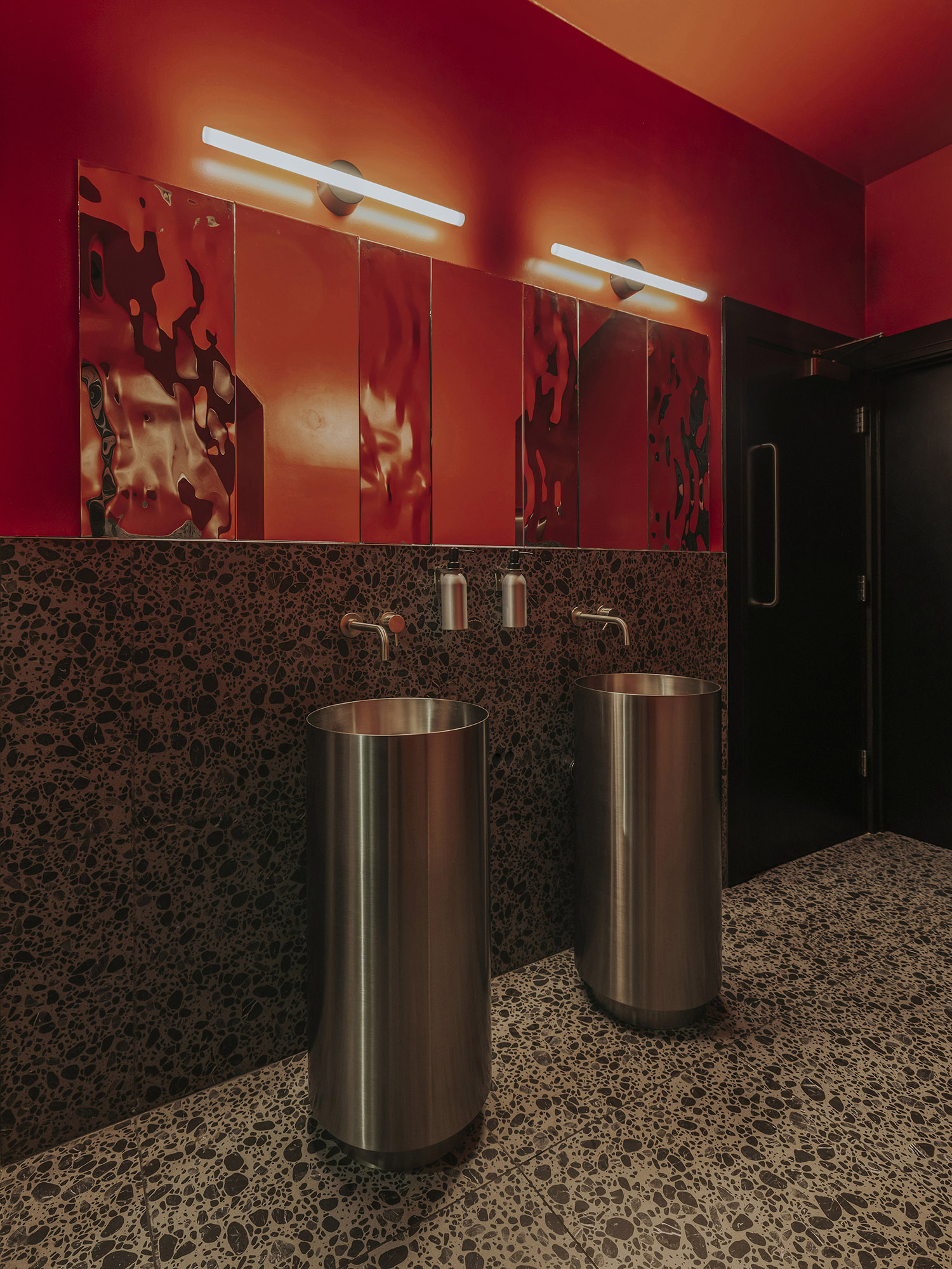 A-nrd studio - Ministry of Sound VIP 24